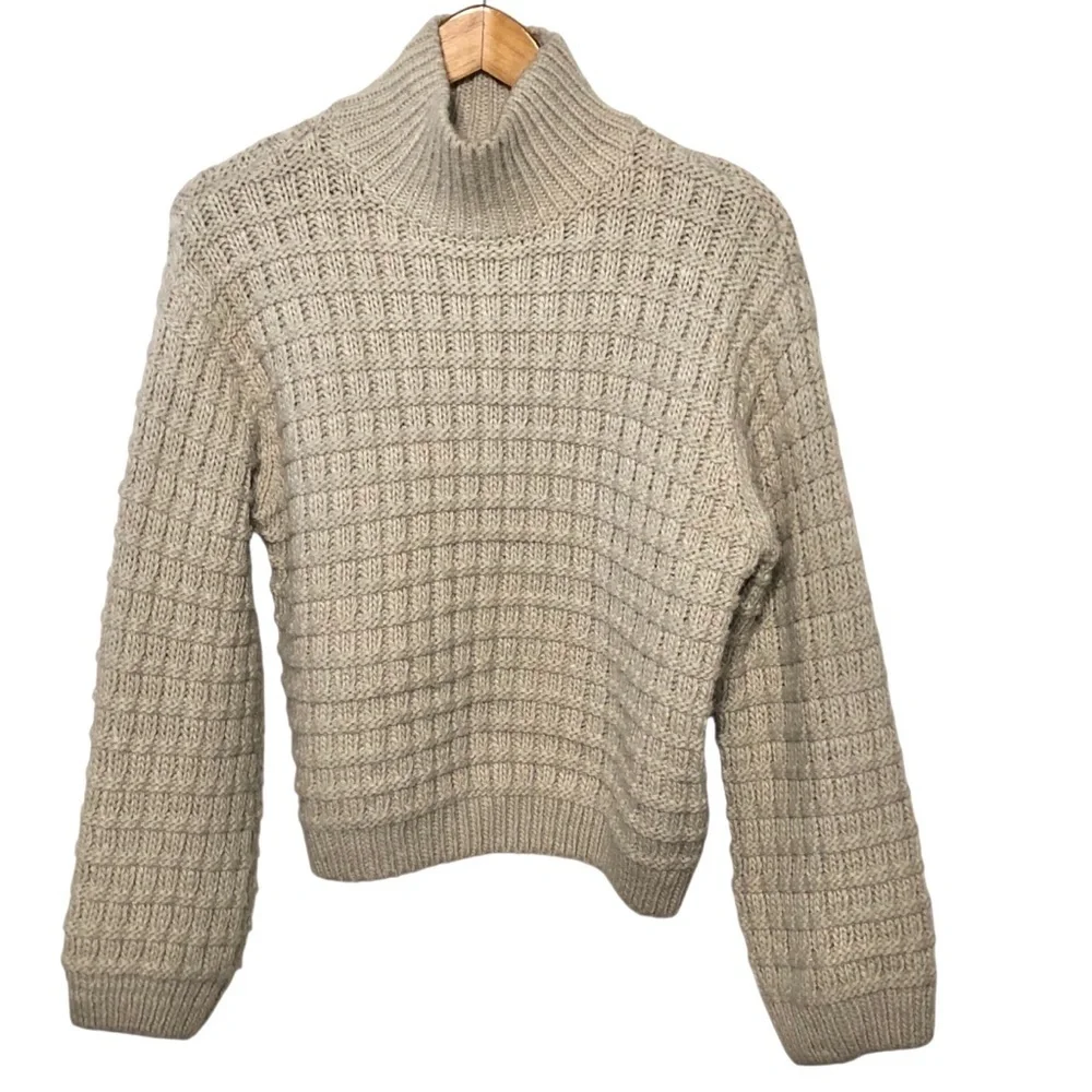 H&M Fisherman Sweater Oversized XS Cableknit Neutral Beige High Neck Preppy